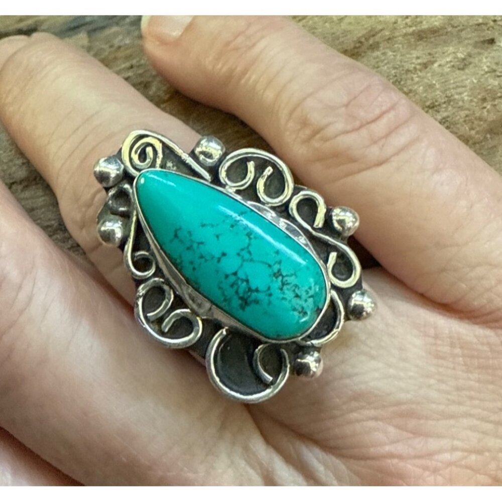 Sterling Silver & Turquoise Ring Intricate Design - Size 6 Adjustable